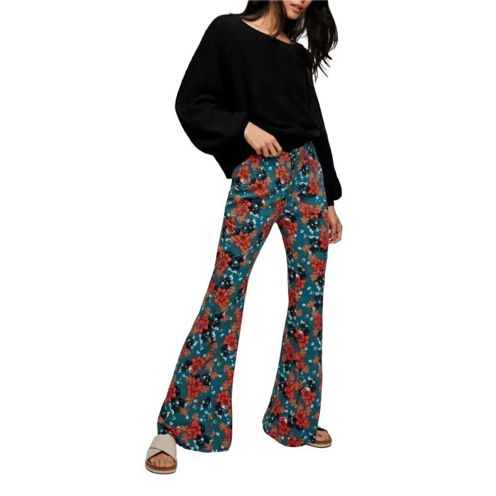 Free People Can't Take My Eyes Off Of You Floral Flare Pants 100% Viscose Size M
